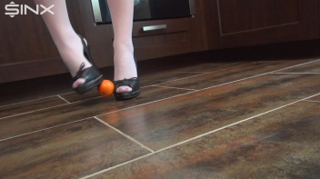 Wickedly Hot Trampling Torturer Screencap 8 on www.sinx.com