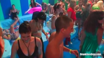 Euroslut Hotel Part 6 - Cam 2 Screencap 76 on www.sinx.com