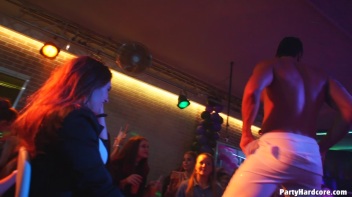 Party Hardcore Gone Crazy Vol. 38 Part 5 - Cam 2 Screencap 26 on www.sinx.com