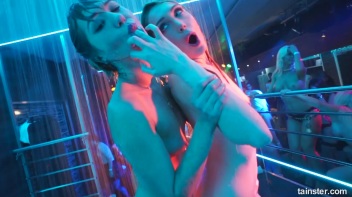 Lezzies - The Femme Fest Part 4 - Cam 3 Screencap 44 on www.sinx.com