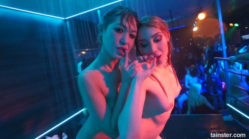 Lezzies - The Femme Fest Part 4 - Cam 3 Screencap 47 on www.sinx.com