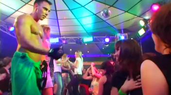 Party Hardcore Vol. 26 Part 1 Screencap 86 on www.sinx.com
