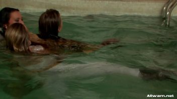 Glamorous Pool Babes Screencap 105 on www.sinx.com