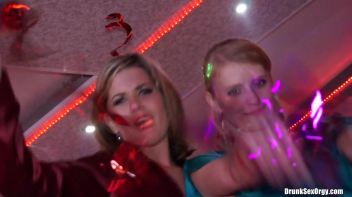 Valentine's Day Vaginas Part 6 - Main Edit Screencap 97 on www.sinx.com