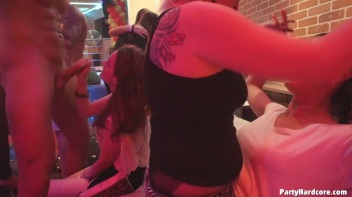 Party Hardcore Gone Crazy Vol. 36 Part 8 - Cam 3 Screencap 89 on www.sinx.com