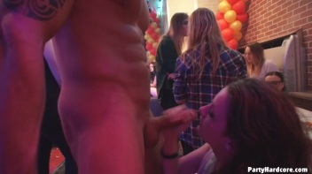 Party Hardcore Gone Crazy Vol. 36 Part 8 - Cam 3 Screencap 95 on www.sinx.com