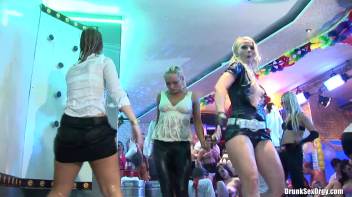 October-Fuck Part 3 Screencap 63 on www.sinx.com