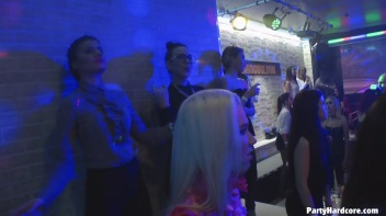 Party Hardcore Gone Crazy Vol. 32 Part 2 - Cam 1 Screencap 30 on www.sinx.com
