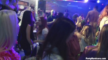 Party Hardcore Gone Crazy Vol. 32 Part 2 - Cam 1 Screencap 38 on www.sinx.com