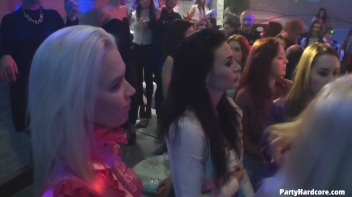Party Hardcore Gone Crazy Vol. 32 Part 2 - Cam 1 Screencap 46 on www.sinx.com