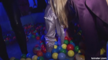 Spring Break Blow-Out Part 4 - Cam 1 Screencap 8 on www.sinx.com