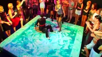 Blue Gel Fight Does the Trick! Screencap 92 on www.sinx.com