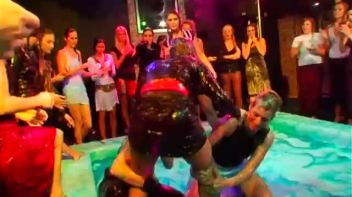 Blue Gel Fight Does the Trick! Screencap 105 on www.sinx.com