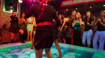 Blue Gel Fight Does the Trick! Screencap 19 on www.sinx.com