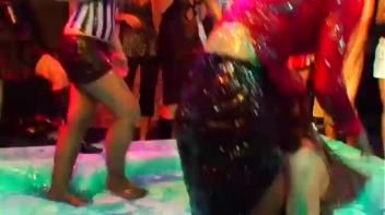 Blue Gel Fight Does the Trick! Screencap 63 on www.sinx.com