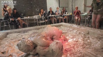 Muddy Wrestling Special: 2 Amateur Battles - Audience vs. Audience Screencap 34 on www.sinx.com