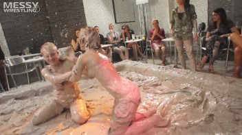 Muddy Wrestling Special: 2 Amateur Battles - Audience vs. Audience Screencap 68 on www.sinx.com