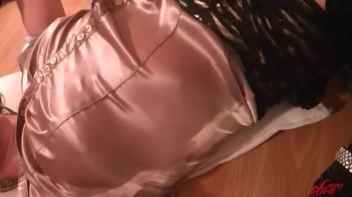 Pissing All Over Herself Screencap 79 on www.sinx.com