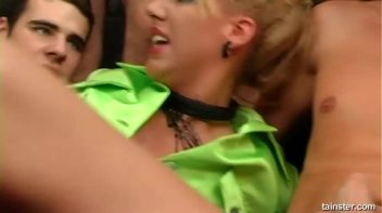 Full Service, Full Sperm Facial Screencap 26 on www.sinx.com