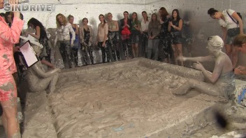 Muddy Wrestling: Regina vs. Kirsten Plant Screencap 109 on www.sinx.com