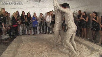 Muddy Wrestling: Regina vs. Kirsten Plant Screencap 23 on www.sinx.com