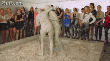 Muddy Wrestling: Regina vs. Kirsten Plant Screencap 73 on www.sinx.com