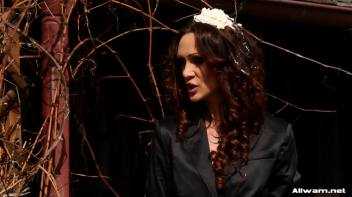 Caught In A Messy Checkmate Screencap 57 on www.sinx.com