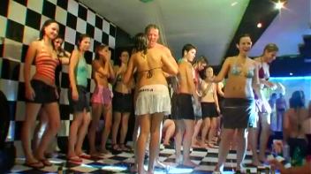 Racing Hos Part 5 - Shower Cam Screencap 91 on www.sinx.com