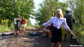 Wam Obstacle Course Destroys Entire Wardrobe Screencap 21 on www.sinx.com