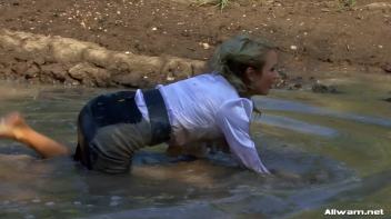 Wam Obstacle Course Destroys Entire Wardrobe Screencap 32 on www.sinx.com