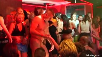 Booty Pageant Part 5 - Cam 3 Screencap 85 on www.sinx.com