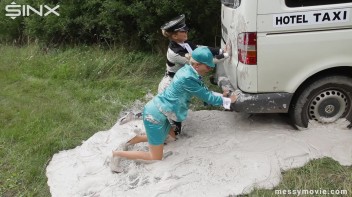 Rich Bimbos Gets Messy With Driver Screencap 26 on www.sinx.com