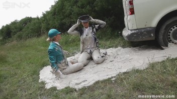 Rich Bimbos Gets Messy With Driver Screencap 38 on www.sinx.com