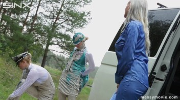 Rich Bimbos Gets Messy With Driver Screencap 52 on www.sinx.com