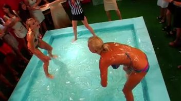 Two Jiggly Gel Matches For Ya! Screencap 17 on www.sinx.com