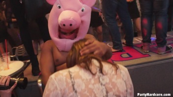 Party Hardcore Gone Crazy Vol. 10 Part 6 - Cam 1 Screencap 24 on www.sinx.com
