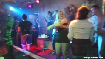 Party Hardcore Gone Crazy Vol. 35 Part 6 - Cam 1 Screencap 48 on www.sinx.com
