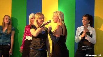 Glamorous Goo Girls Screencap 2 on www.sinx.com