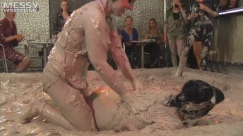 Muddy Wrestling Special: 2 Amateur Battles - Audience vs. Audience Screencap 78 on www.sinx.com