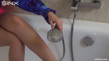 Solo Shower Sensations Screencap 13 on www.sinx.com