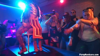 Party Hardcore Gone Crazy Vol. 36 Part 1 - Cam 3 Screencap 64 on www.sinx.com
