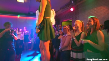 Party Hardcore Gone Crazy Vol. 36 Part 1 - Cam 3 Screencap 34 on www.sinx.com