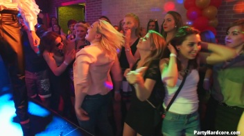 Party Hardcore Gone Crazy Vol. 36 Part 1 - Cam 3 Screencap 39 on www.sinx.com
