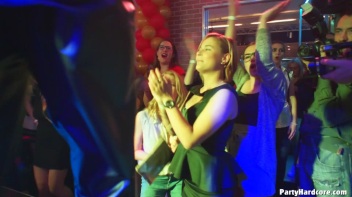 Party Hardcore Gone Crazy Vol. 36 Part 1 - Cam 3 Screencap 42 on www.sinx.com