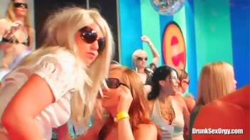 Euroslut Hotel Part 2 - Cam 3 Screencap 81 on www.sinx.com