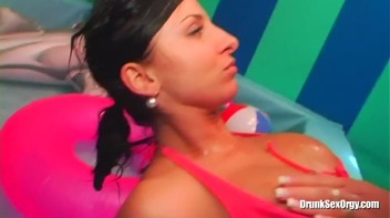 Euroslut Hotel Part 5 - Cam 1 Screencap 80 on www.sinx.com