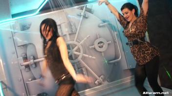 We Can Wetlook Dance If We Want To Screencap 16 on www.sinx.com