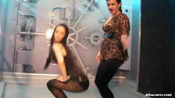 We Can Wetlook Dance If We Want To Screencap 5 on www.sinx.com