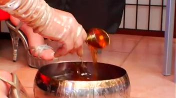 Sweet Honies Screencap 30 on www.sinx.com