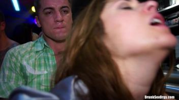 International Summer Lovin' Part 5 - Hardcore Cam Screencap 18 on www.sinx.com